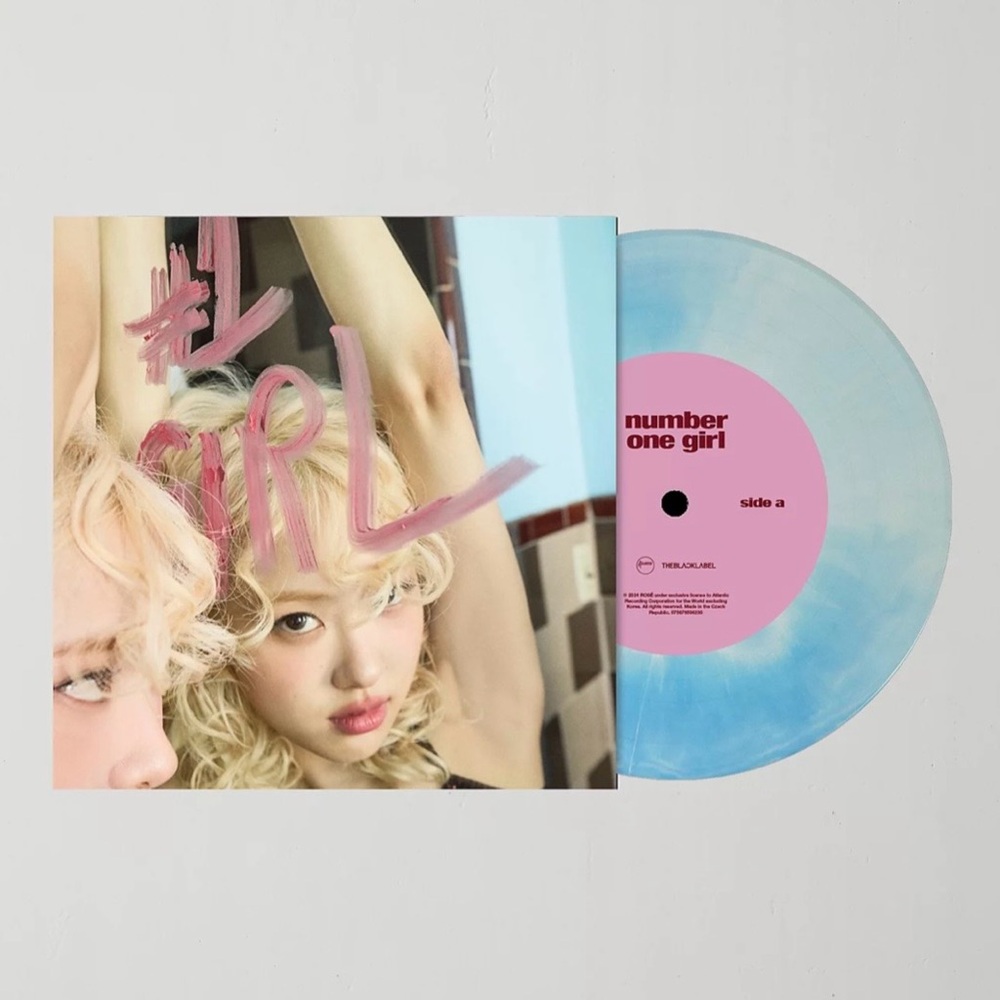 NEW ROSÉ UO number one girl / APT. Cloudy Blue 7” Vinyl